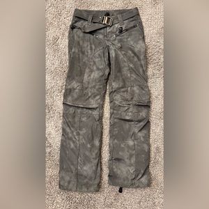 Kru Khaki ski pants